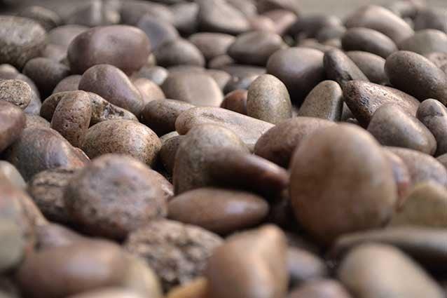 20-30mm Beach Pebbles
