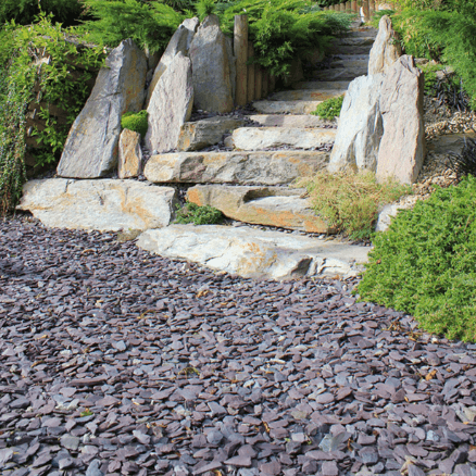 40mm Plum Slate Chippings