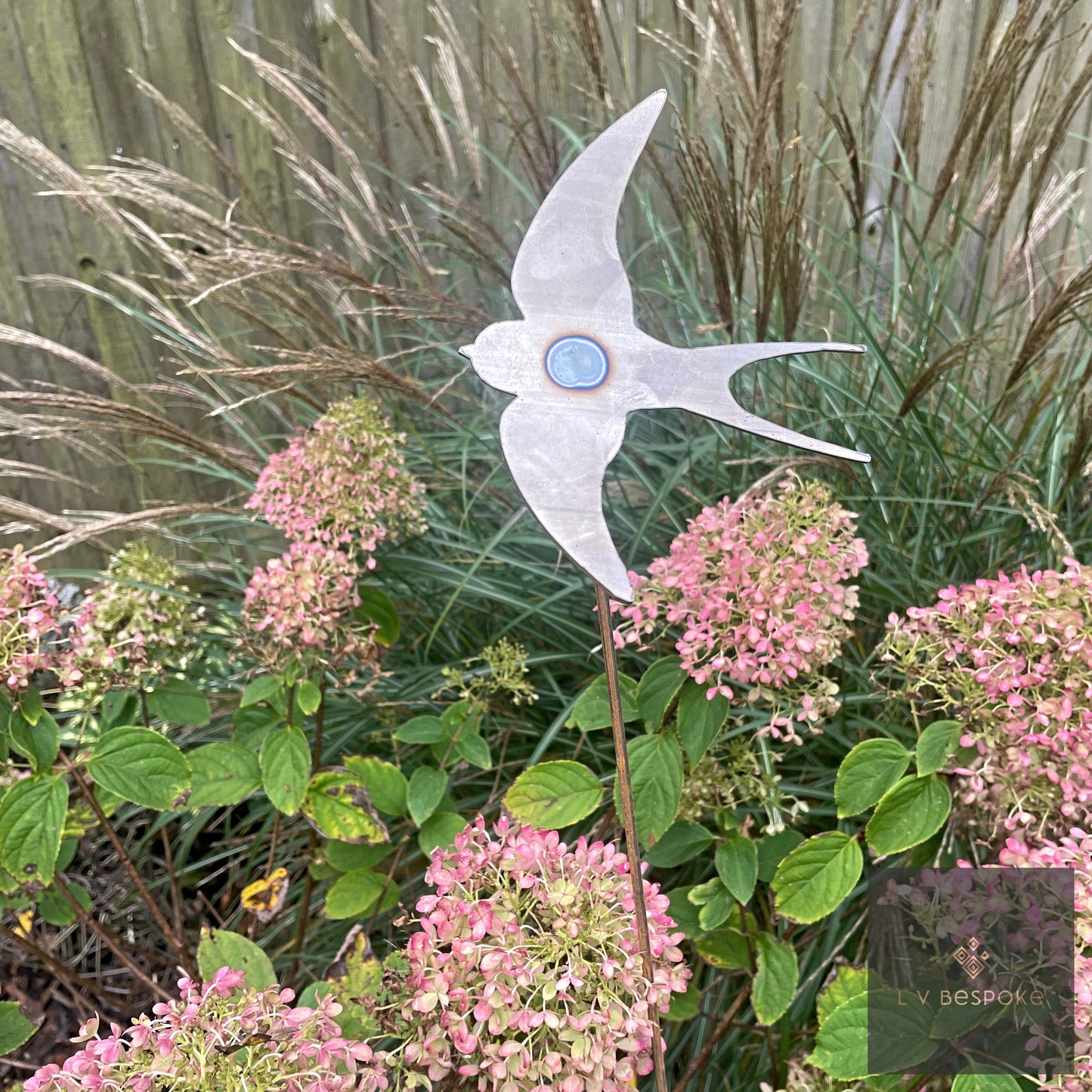 Decorative Bee Drinker / Cuppy for water or seed.