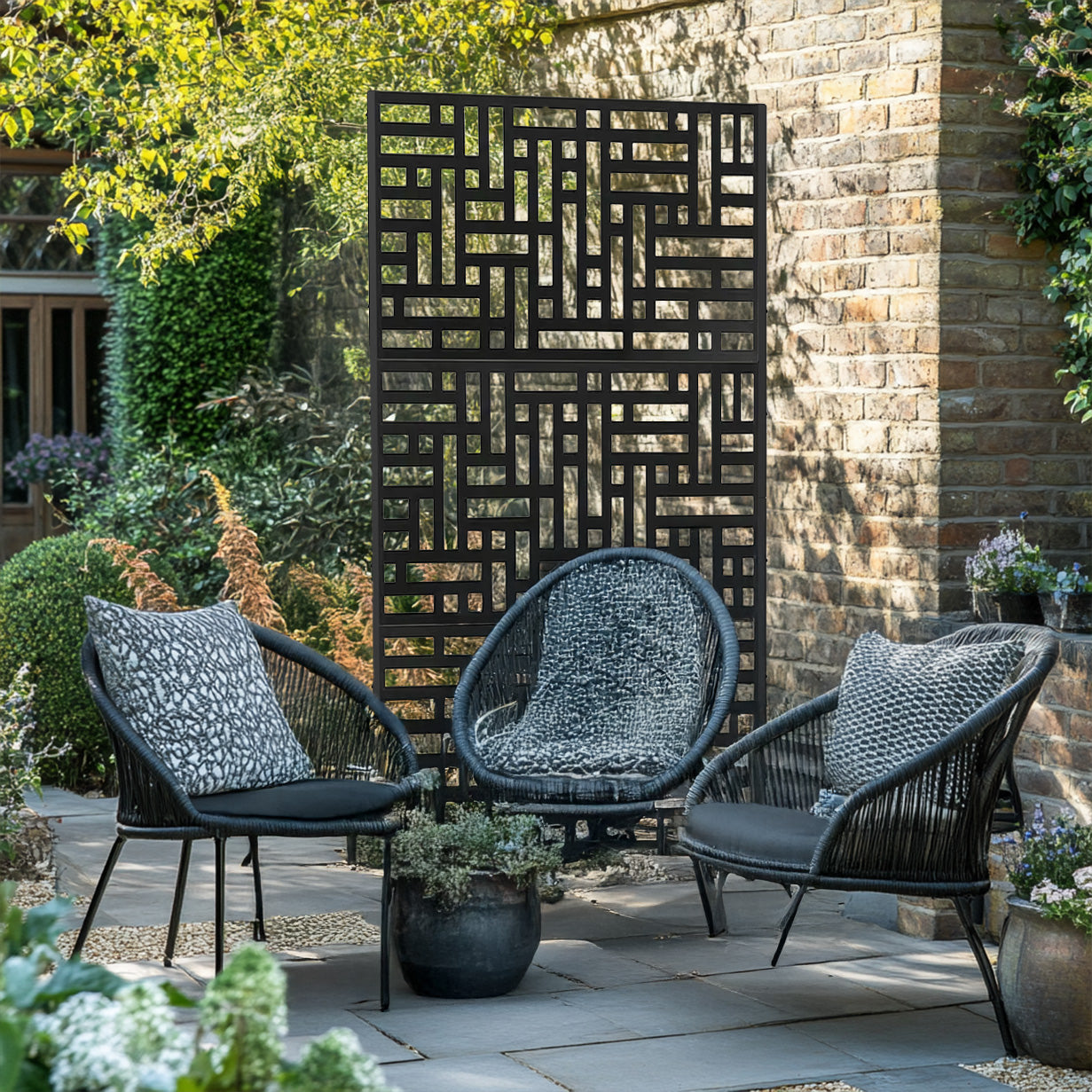 Metal Indoor/Outdoor Privacy Screen 90cm x 180cm - Maze