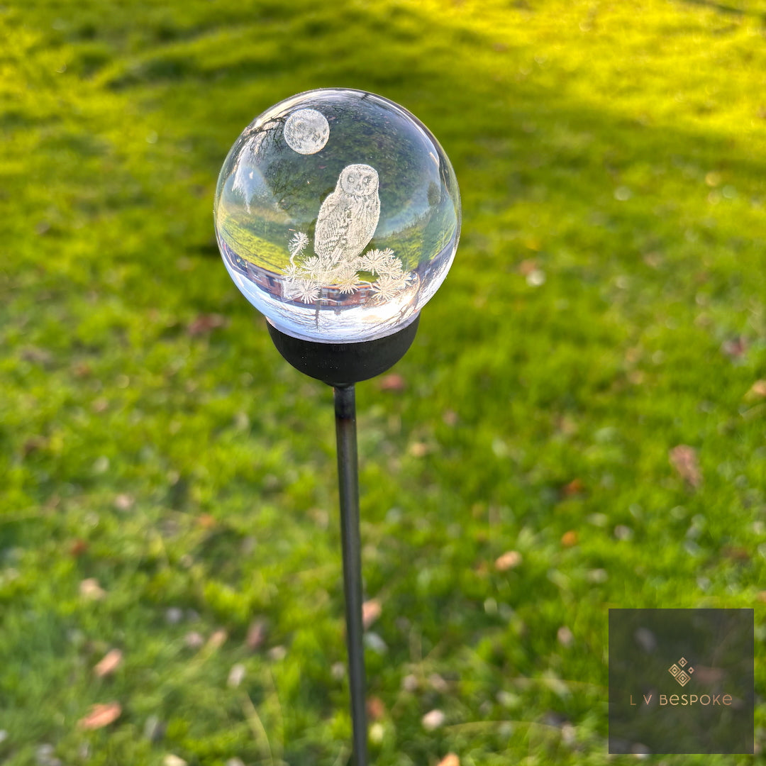 Stunning 3D Crystal Orb Decorative Garden Stake | Available in a number of designs.