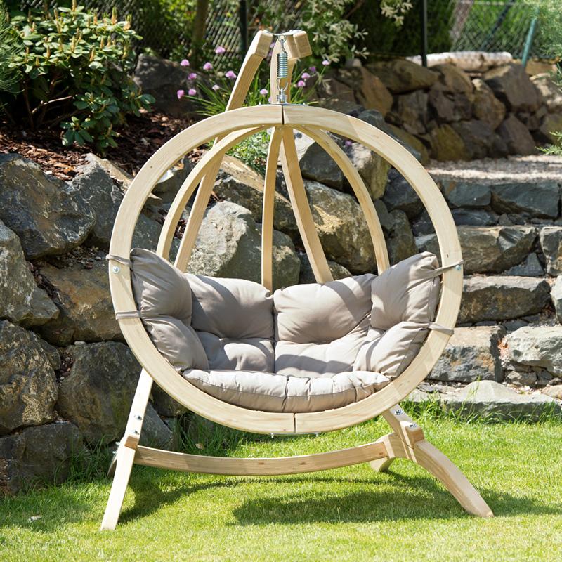 Globo Single Hanging Egg Chair Set