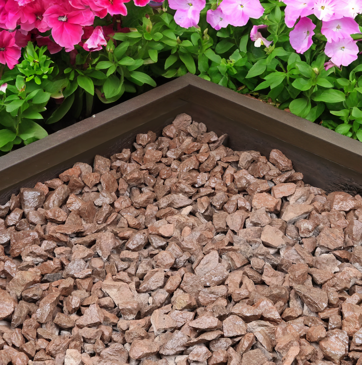 10-20mm Red Granite Chippings